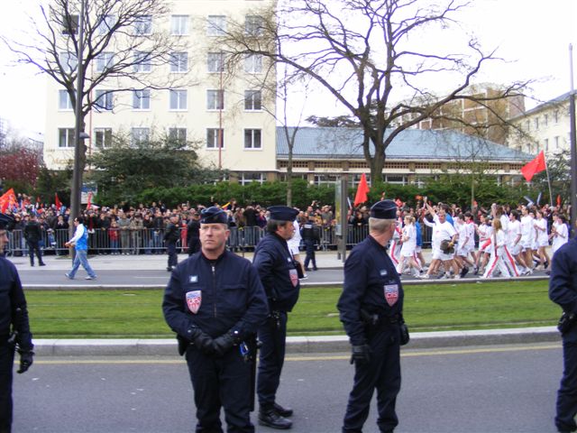 flammeolympicAParis070408 204.jpg